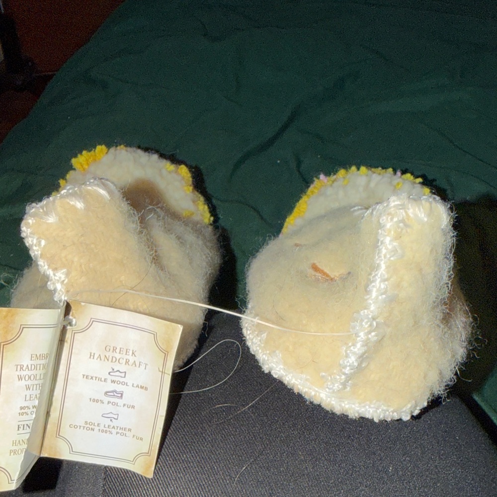 Colorful Wool Slippers - Picture 9 of 10